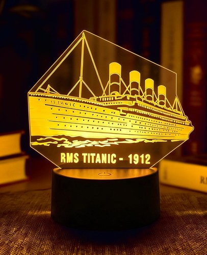 Lampada titanic colori - 3d,